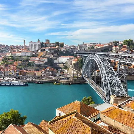 Sol Downtown With Juliet Balcony Daire Porto