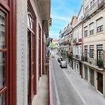 Sol Downtown With Juliet Balcony Porto