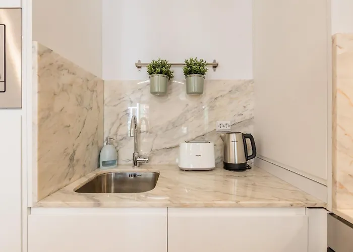 Sol Downtown With Juliet Balcony Lägenhet Oporto