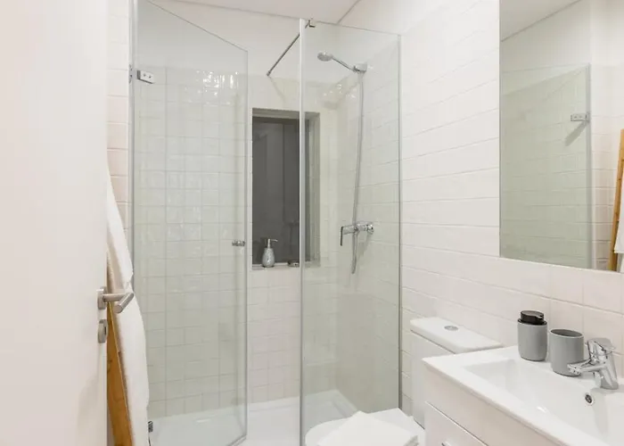 Apartament Sol Downtown With Juliet Balcony