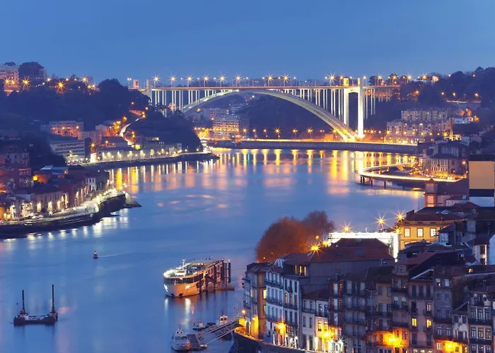 Sol Downtown With Juliet Balcony Apartmán