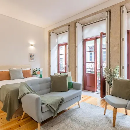 Apartamento Sol Downtown With Juliet Balcony *